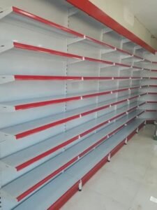 GÔNDOLA FARMA LATERAL 2,10m 30/20 BASE 30cm+6 BANDEJAS